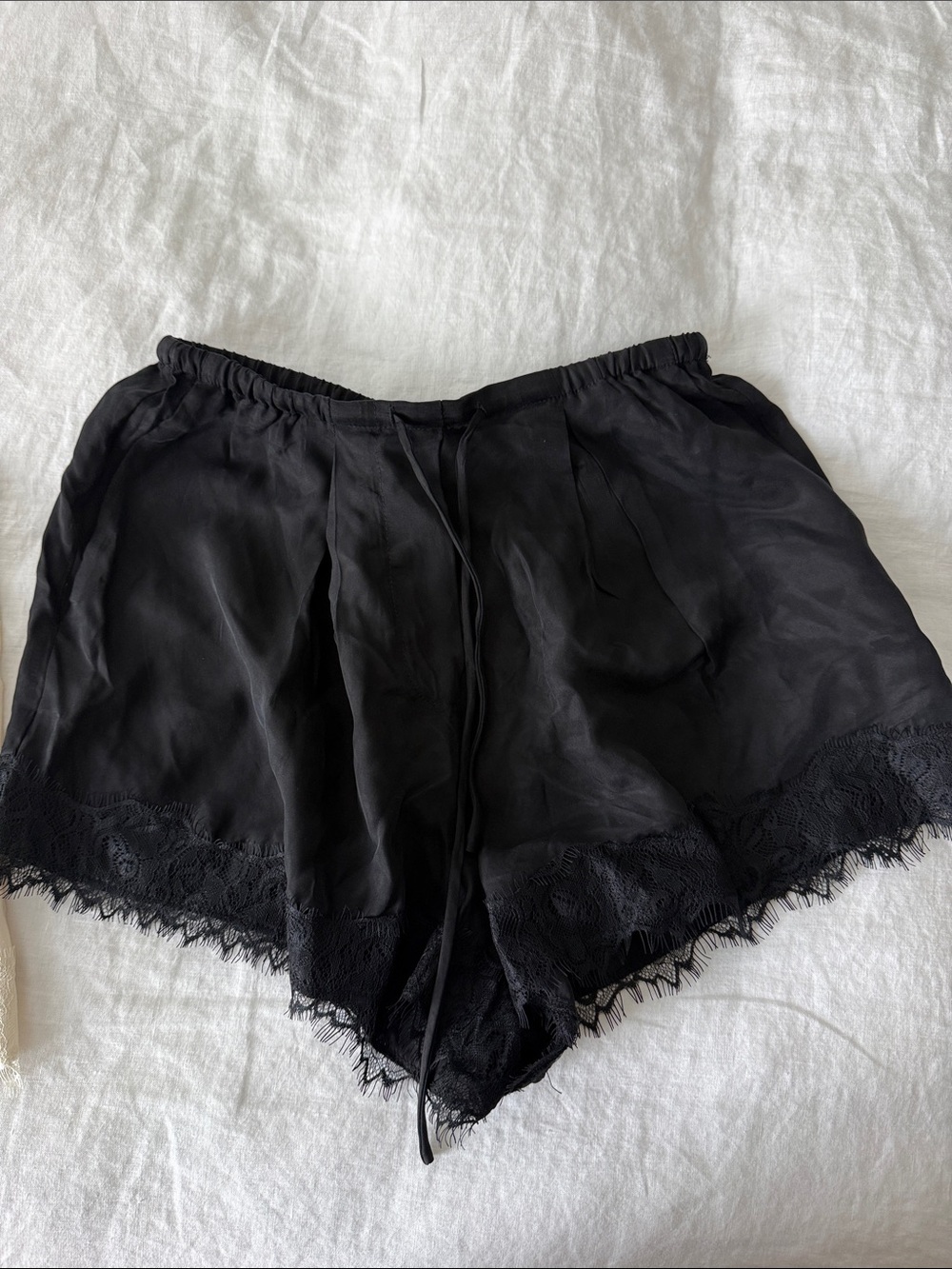 DISSH Black Lace-Trim Satin Shorts